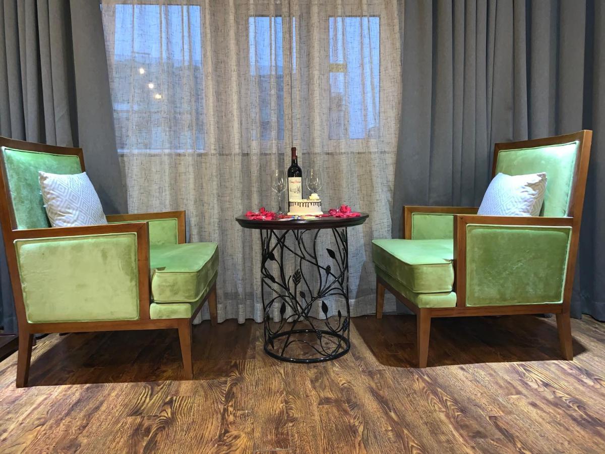 Hanoi Center Silk Boutique Hotel & Travel Esterno foto